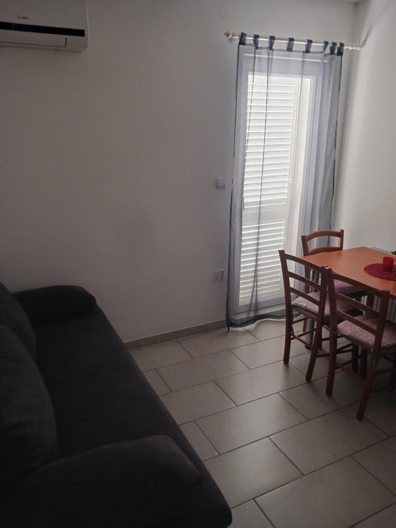 Apartmani Petra Primošten Exterior foto