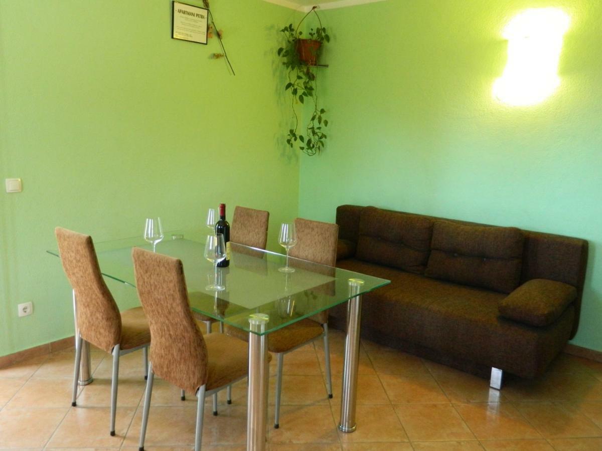 Apartmani Petra Primošten Exterior foto